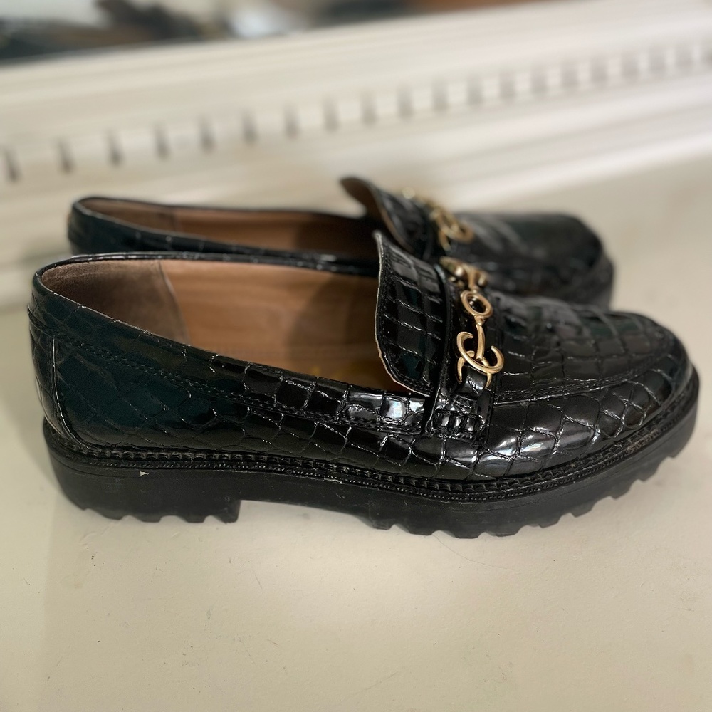 Snakeprint Black Loafers - Circus, Size 9